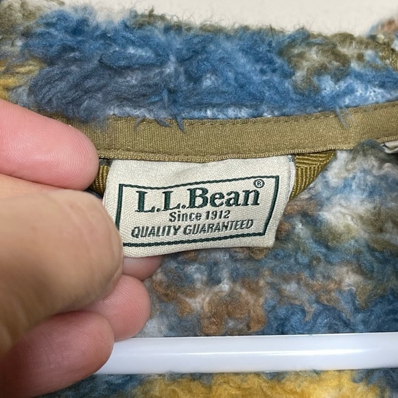 L.L.Bean Hi-Pile Fleece Hoodie - Picture 3 of 6
